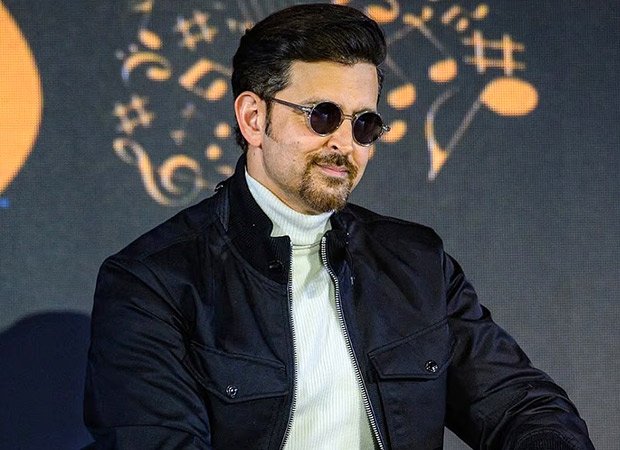 Hrithik Roshan USA Tour hit by fake impostor allegations; organisers respond with proof and clarification : Bollywood News